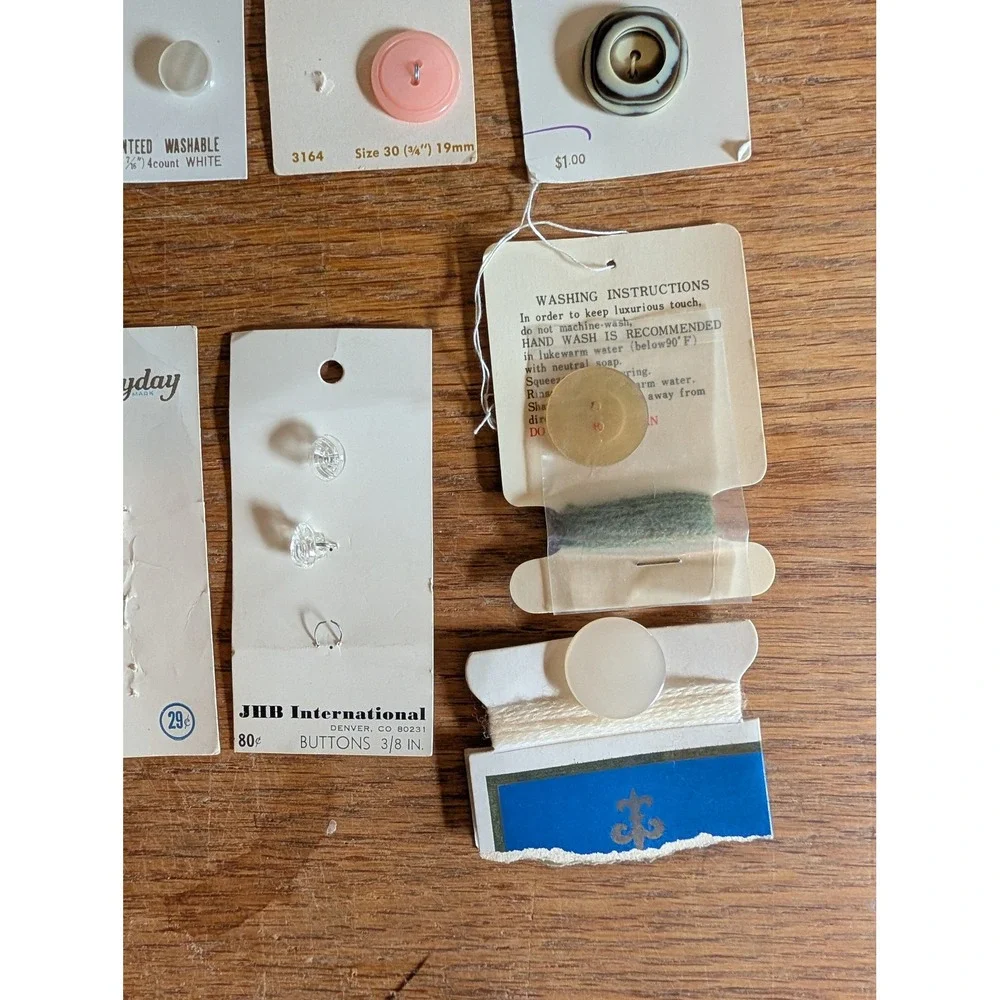 Vintage Button Lot Mixed Brands La Mode Le Chic Costumakers Novelty Mid Century